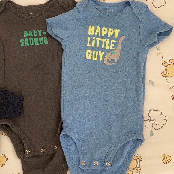 12 month OshKosh and Carter’s Baby Bundle - Picture 6 of 6